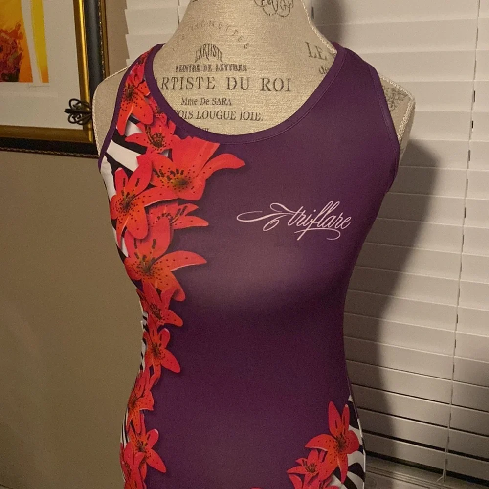 Triflare Sport Dress - Small - Picture 2 of 5